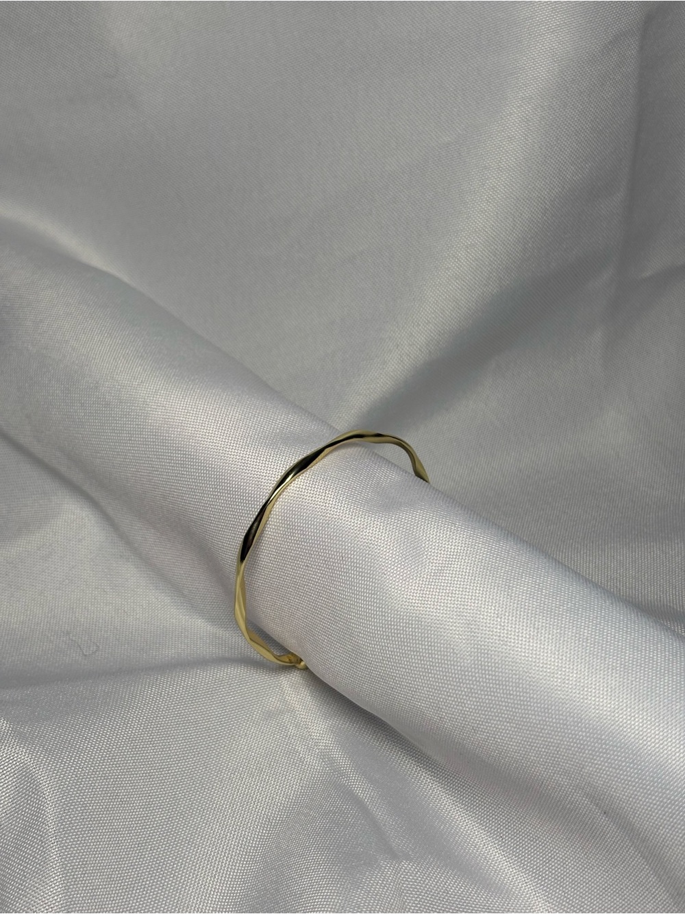 NEW Gold tone Bracelet